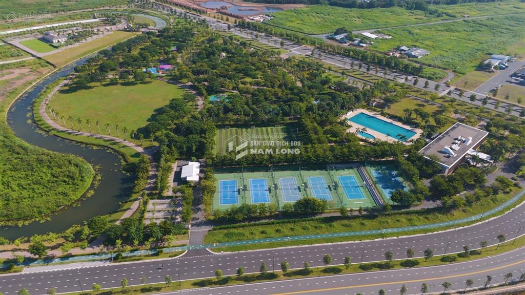 Biệt thự đảo 4mặt sân vườn the pearl kđt waterpoint 324m2 1 trệt 2 lầu. chỉ 3.6 tỷ đến khi nhận nhà