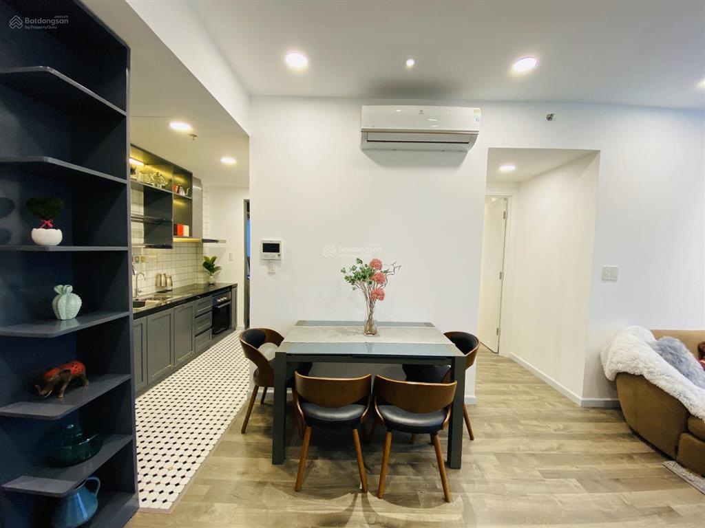 Căn góc 2pn 71m2 tháp trung tâm sổ sẵn cần bán nhanh tại masteri thảo điền  0901 381 *** em ni