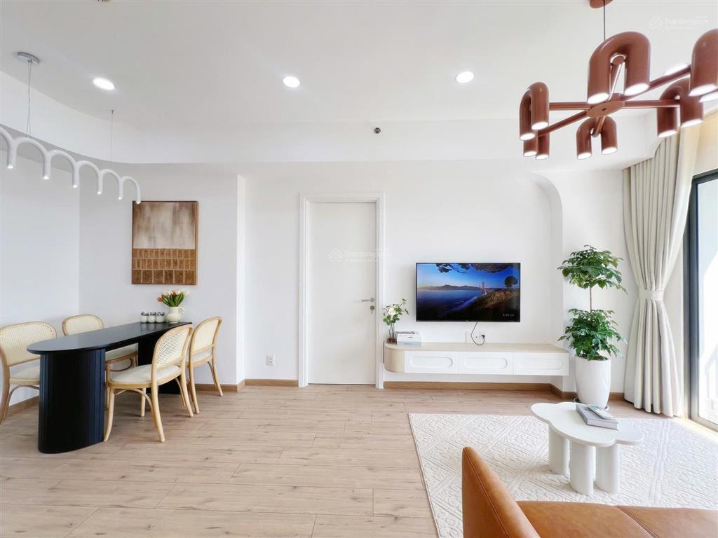 Bán căn 2pn layout 2 pn 2 bên kèm view yêu nước tại masteri thảo điền  0901 381 *** em ni