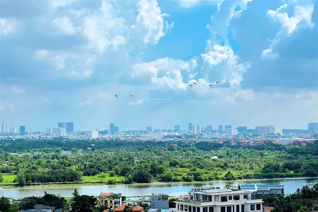 Bán căn 2pn layout 2 pn 2 bên kèm view yêu nước tại masteri thảo điền 0901 381 *** em ni