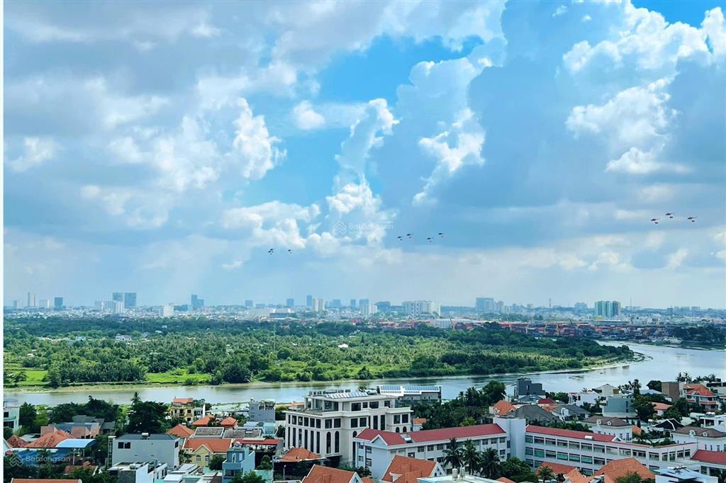 Bán căn 2pn layout 2 pn 2 bên kèm view yêu nước tại masteri thảo điền  0901 381 *** em ni