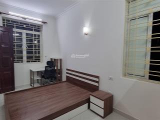 Chính chủ cho thuê studio 218 phố hồng mai 3035m2, bếp riêng, full đồ xịn, pccc chuẩn, giá 6,3 tr