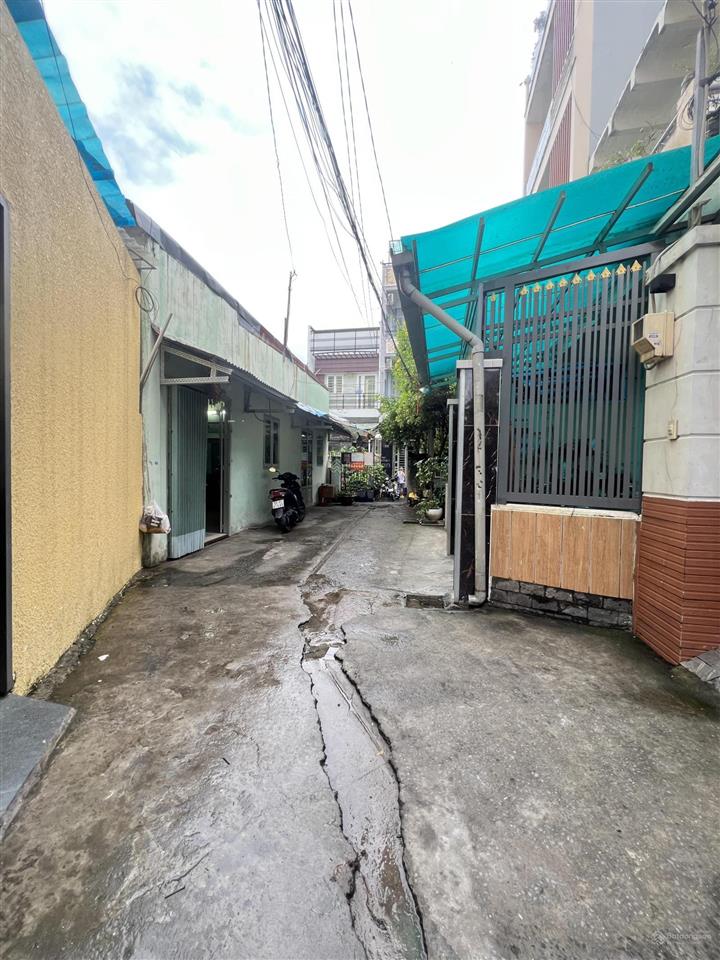 Bán nhà 4 tầng mới gần mt trường chinh, p.14, tb. 4,2x16m. nhỉnh 9 tỷ