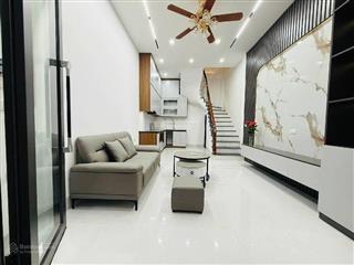 Trung tâm ba đình, vào ở ngay  đường la thành 29m2  5 tầng  giá 7.8tỷ