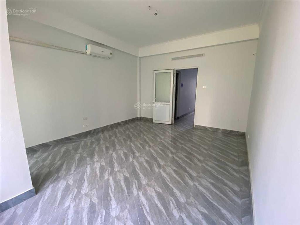 Cho thuê nhà nguyễn văn lộc, làng việt kiều châu âu, mỗ lao, dt 75m2, 4 tầng, nhà đẹp giá chỉ 25tr