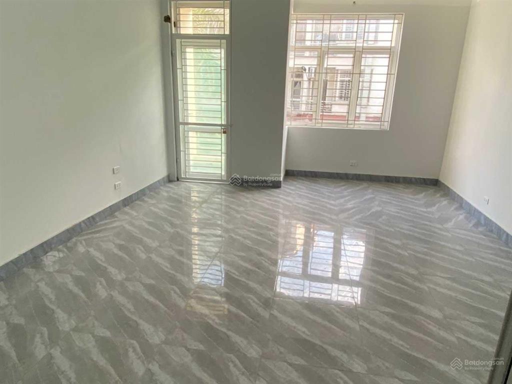 Cho thuê nhà nguyễn văn lộc, làng việt kiều châu âu, mỗ lao, dt 75m2, 4 tầng, nhà đẹp giá chỉ 25tr