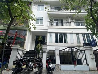 Cho thuê nhà nguyễn tuân, ngụy như kon tum, dt 100m2, 4 tầng 1 hầm 1 tum, nhà đẹp, giá chỉ 50tr/th