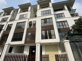 Cho thuê nhà nguyễn văn lộc, nhà mới, dt 120m2, mt 7m, 5 tầng, thang máy, điều hòa, thông sàn 50tr