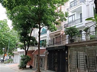 Cho thuê nhà trung văn đường cương kiên. dt 90m2, 4 tầng, có điều hòa, vỉa hè, ô tô tránh đỗ, 26tr