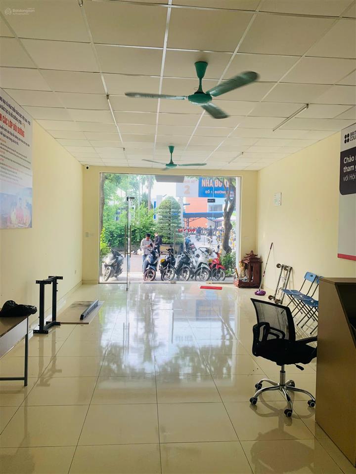 Cho thuê nhà vạn phúc, galaxy tố hữu, 100m2, 6 tầng, thông sàn, thang máy, điều hòa, giá chỉ 40tr