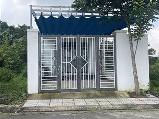 Bán nhà xã bình minh 1 sẹc ql1a vị trí vàng với hàng ngàn tiện ích 1 tỷ 550 tl cách trường igc 300m