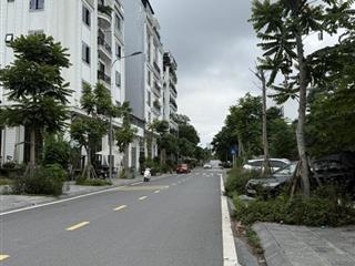 Bán đất ngọc thuỵ 66m lô góc, oto tránh thông giá hơn 16 tỷ còn tl.  0936 123 ***