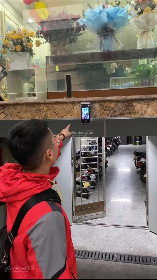 Căn hộ 1pn ban công full đồ  máy giặt riêng ngay ngã tư xuân la  võ chí công đảm bảo pccc