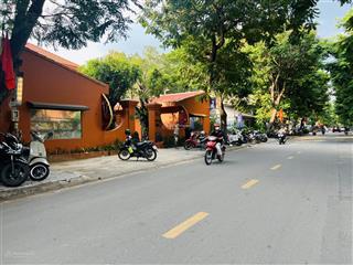 Bán nhà mặt đường xuân thuỷ, thảo điền, quận 2. hơn 310m2 (19x17m) chỉ 86 tỷ còn thương lượng