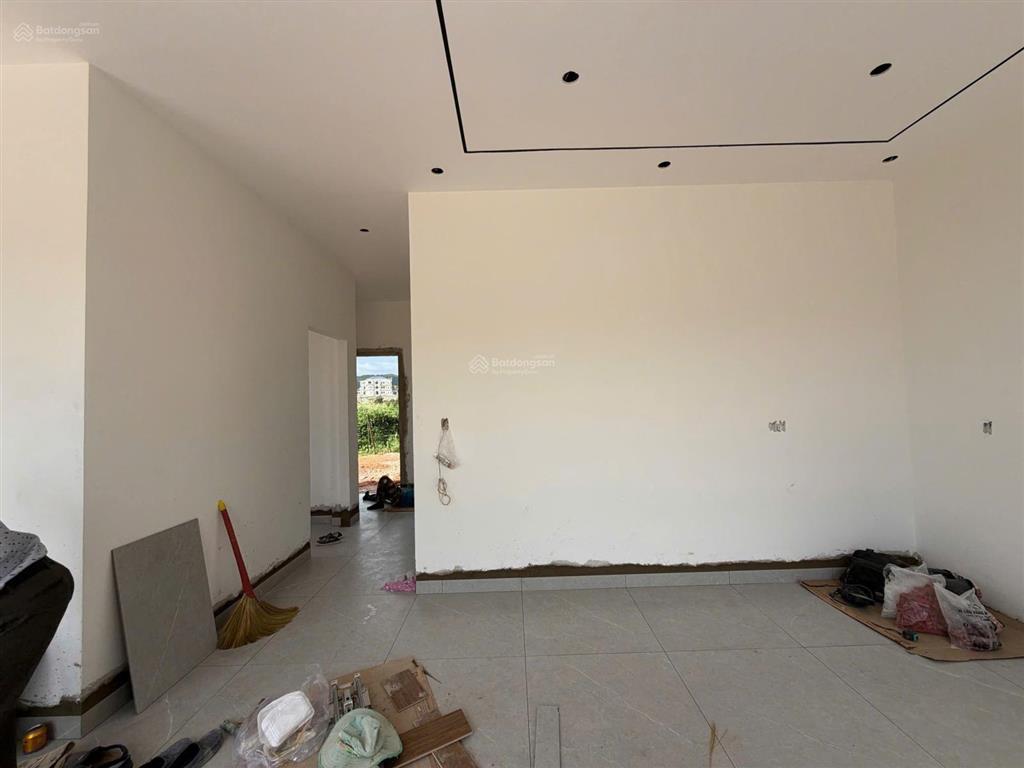 Nhà đẹp ngay gần chợ và khu du lịch gia lâm nam ban lâm hà lâm đồng