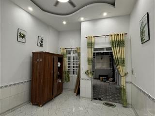 Bán nhà riêng 80m2 thạnh lộc 19 shr