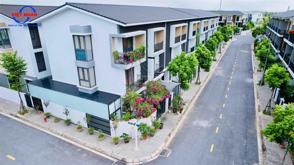 Sốc chủ gửi bán căn beomes vô địch về giá
