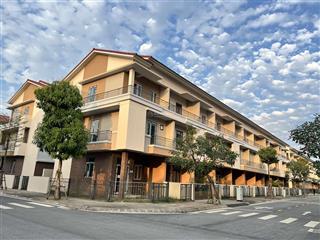 Bán căn lk đã hoàn thiện centa city  dòng tiền 15tr/tháng