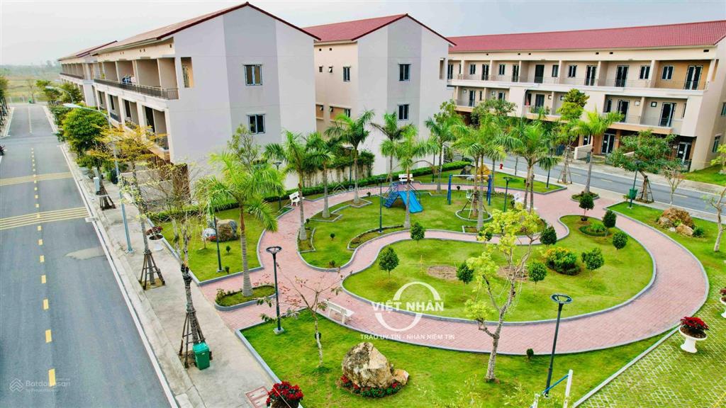 Centa 75m2 giá 3,x tỷ | đón sóng cầu nguyễn trãi