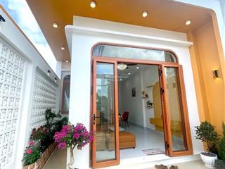 Bán nhà mới xây nội thất cao cấp dt 5x19m thuộc phường trung an, tp mỹ tho. giá 1 tỷ 490 triệu tl