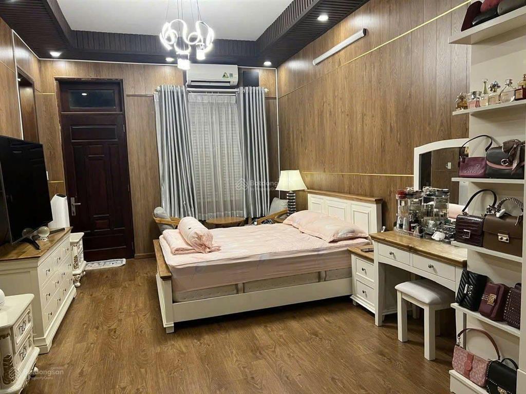 Bán biệt thự 4 tầng, 7m x 14m, chỉ 10.5 tỷ, khu đồng bộ, nhựa 10m, đường số 53, p14, gò vấp