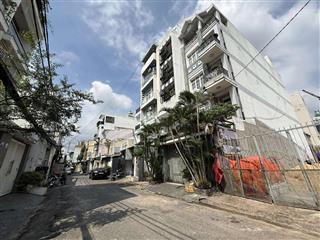 Bán chdv ngay siêu thị emart 2, gò vấp. hẻm 8m, đất 152m2, 4 tầng, thu nhập 70 triệu/tháng, 15.5 tỷ