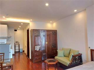 Bán tòa nhà homestay hàng chuối 71 m2 7 tầng thang máy mt 3.7 m 39.5 tỷ hai bà trưng