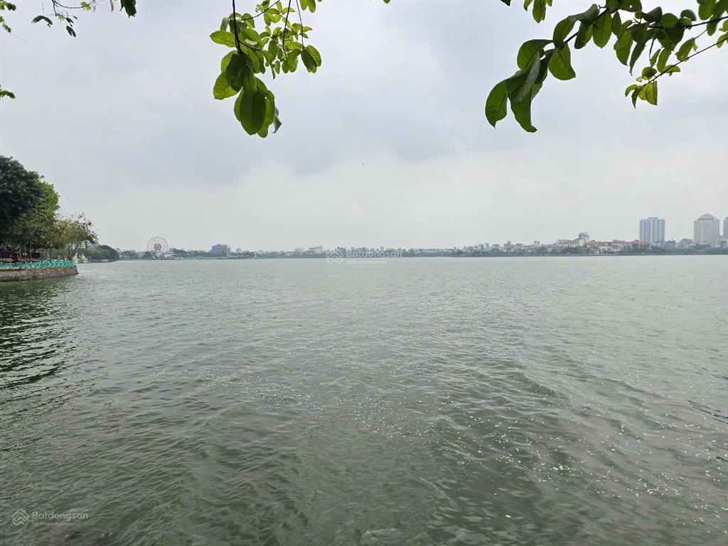 Hiếm mảnh đất gía đầu tư 360tr/m2 mặt phố hè 8m lạc long quân 200m2 mt~6 m nở hậu ~16m 71 tỷ tây hồ