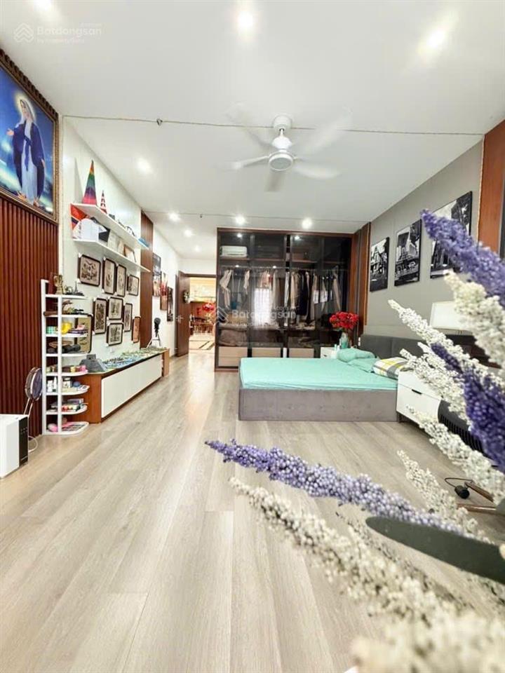 Chỉ 199tr/m2 kh sạn dòng tiền 200tr/tháng mặt phố kim ngưu 330m2 7tầng thang máy 63tỷ hai bà trưng