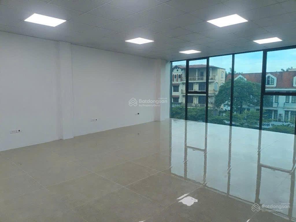 Mặt phố dòng tiền cho thuê 150tr/th nguyễn văn cừ 130m2 9t 1hầm thang máy mt 6.6m 57.5 tỷ long biên