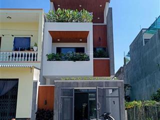 Gia đình cần bán nhà giá 1ty880, chổ mầm non thới hoà, kế kcn mỹ phước 3 chỉ 1km