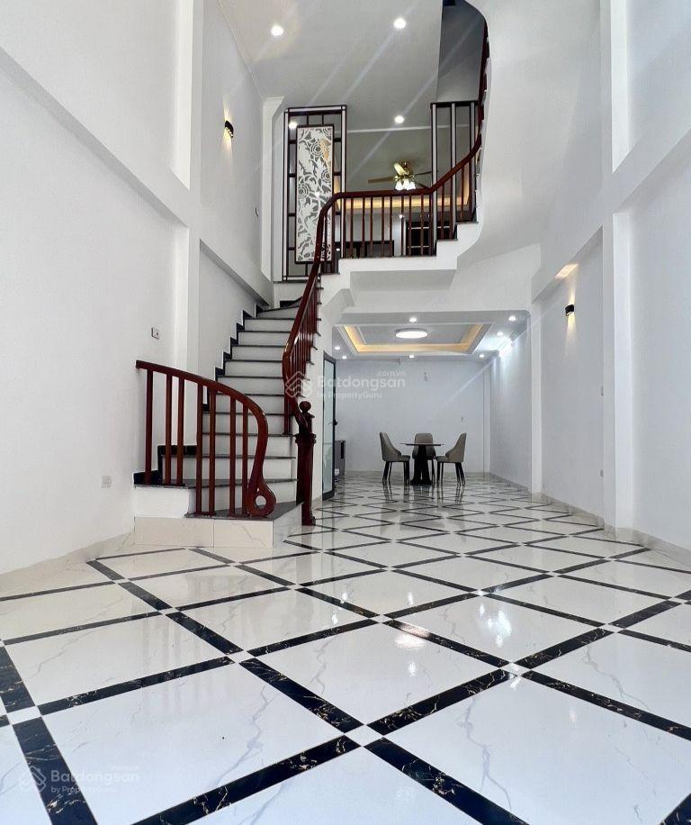 Bán nhà đông mỹ, thanh trì, 56m2 x 4 tầng, xây mới, 10m ra ô tô tránh nhau, giá 5,45 tỷ