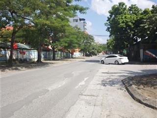 Bán mảnh đất 75m2, đường thông ô tô, 7 chỗ ngủ trong đất, giá 5,9 tỷ tại đông mỹ, thanh trì