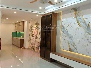 Bán nhà liên ninh, thanh trì 55m2 x 5 tầng, gara ô tô, tặng toàn bộ nội thất, giá hơn 6 tỷ