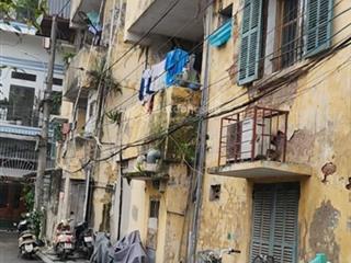 Bán nhà tập thể thị trấn đông anh, ô tô vào tận nhà  lô góc kinh doanh  diện tích sử dụng 40m2