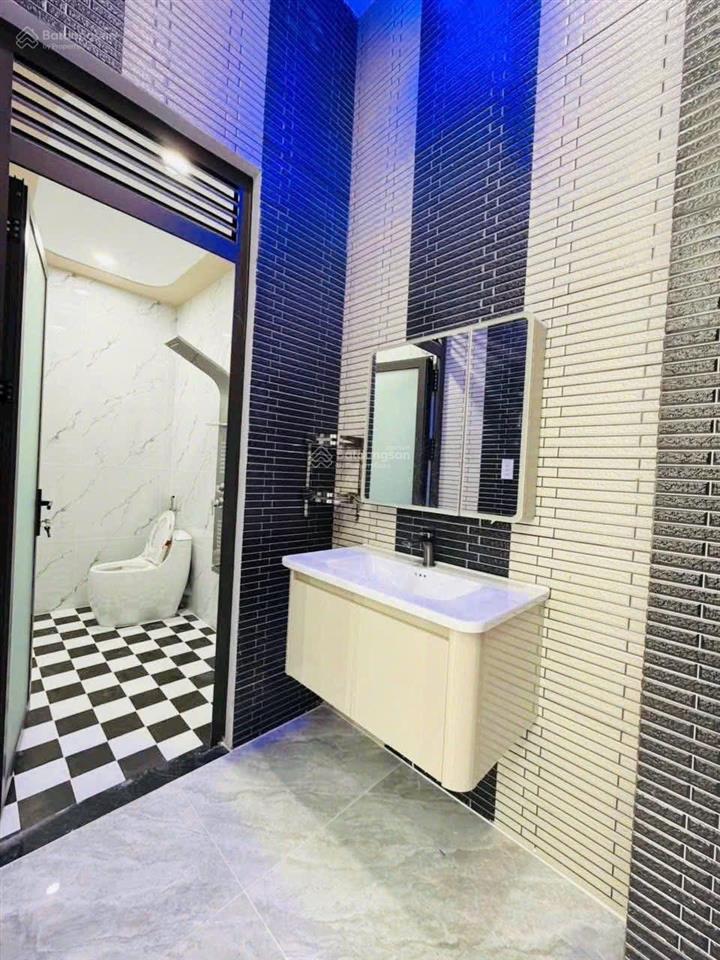 Một trệt 3 lầu mới tdc bửu hòa đối diện công viên trung tâm bh đn