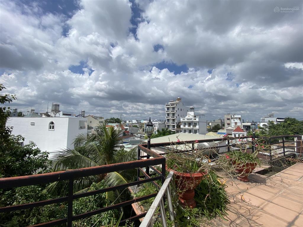 Bán mặt tiền kinh doanh đa ngành nghề sát bên vành đai 2  phạm văn đồng  650m2  chỉ hơn 40tr/m2