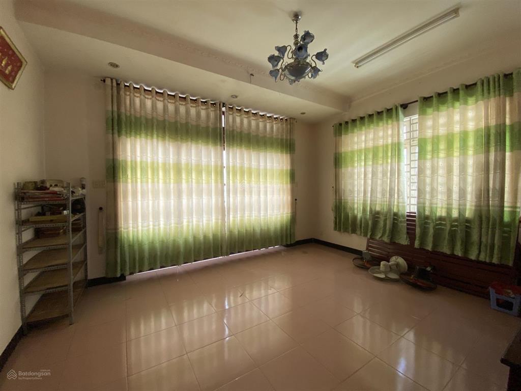 Bán mặt tiền kinh doanh đa ngành nghề sát bên vành đai 2  phạm văn đồng  650m2  chỉ hơn 40tr/m2