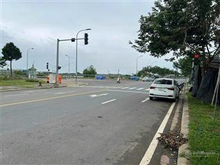 Duy nhất 100m đất 2 mt kinh doanh công ty may nối ra vành đai công nghệ cao hòa lạc 0985 508 ***