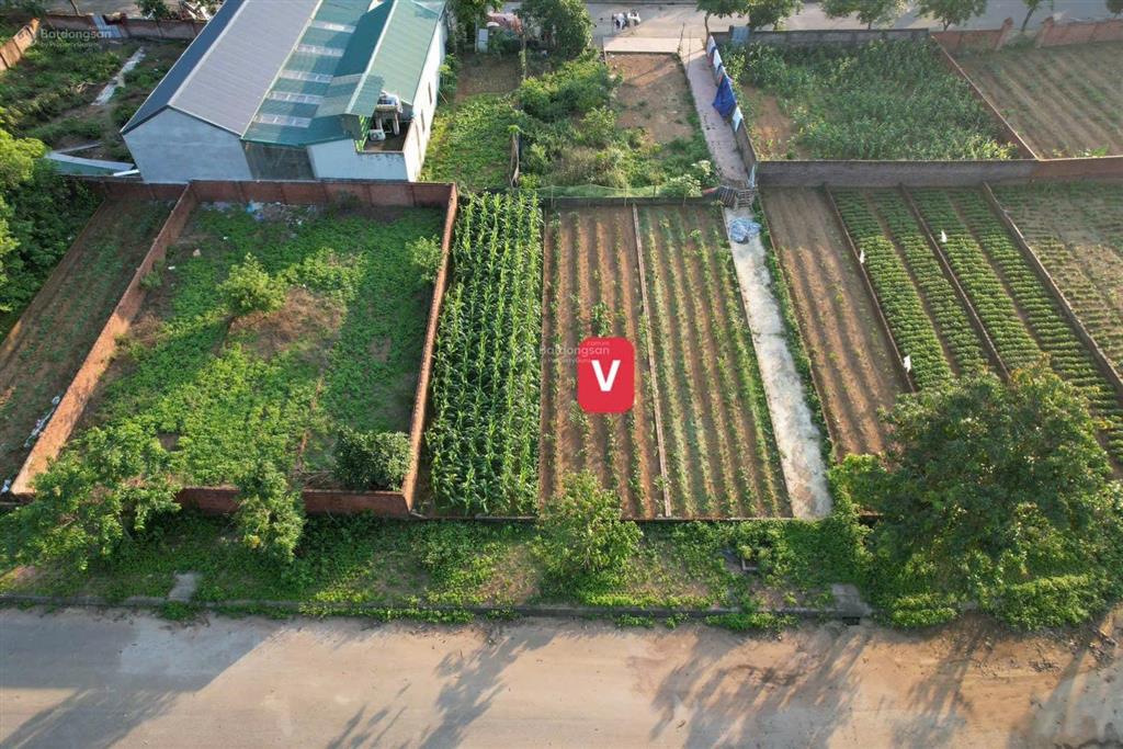 4,x tỷ bán gấp 100m tái định cư vai réo sát vách tổ hợp y tế, công nghệ cao hoà lạc 0985 508 ***