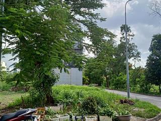 Bán lô góc 8x20m, khu dân cư thế kỷ 21, đối diện công viên, đường lớn, giá 30.5 tỷ