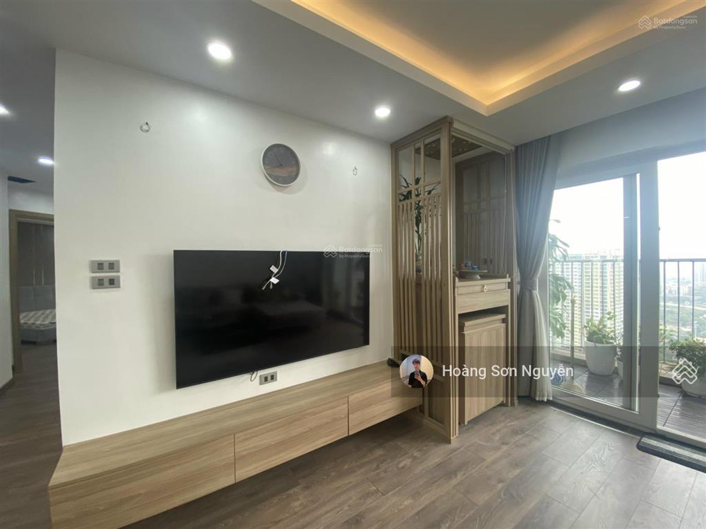 Cho thuê n04 udic complex 3pn full đồ đẹp chỉ 20 tr căn góc thoáng, có slot ô tô,  0977 858 ***