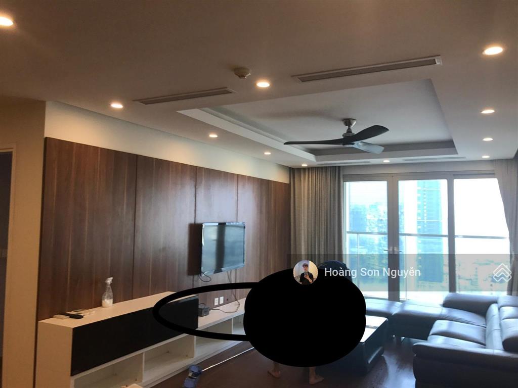 Cho thuê căn hộ mandarin 3 phòng ngủ full nội thất sang trọng, 172m2, giá 26 tr/th.  0977 858 ***
