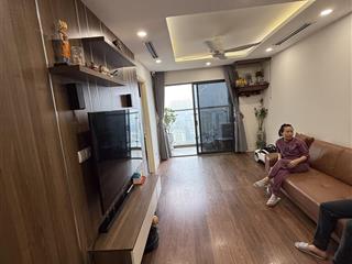 Bán căn hộ hoa hậu siêu thoáng tại imperia 2 ngủ 80 m2 tặng full đồ đẹp chỉ 6,9 tỷ.  0977 858 ***