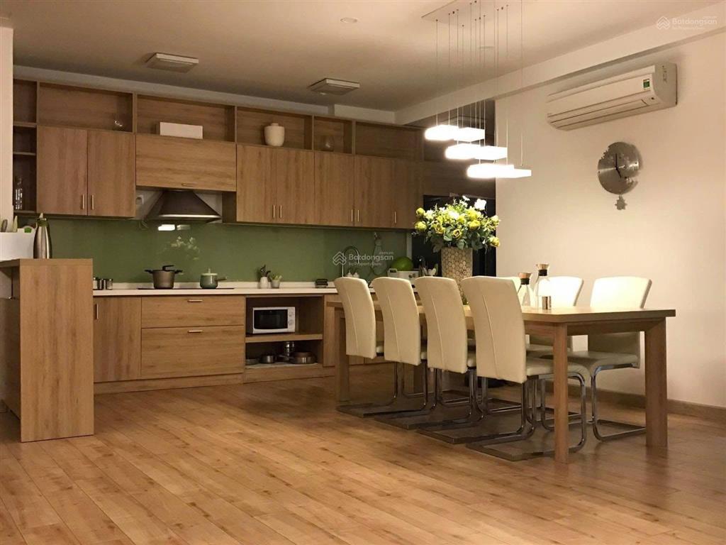 Cho thuê mandarin hmg 2 ngủ + 1 full đồ đẹp 135m2 căn góc vào luôn chỉ 22 tr/th.  0977 858 ***
