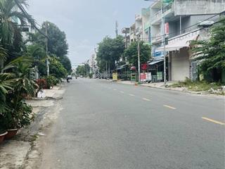 B010  mặt tiền khu phân lô tên lửa, đường 20m có lề 5m, 100m2, c4, chỉ 9 tỷ 15