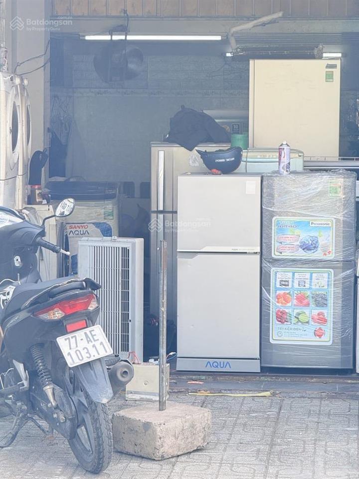 A144 mặt tiền kinh doanh đa ngành gần chợ bà hom, diện tích khủng, ngang 5x29m, chỉ 8 tỷ hơn