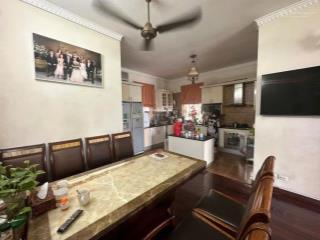 Mặt phố trích sài hiếm nhà bán  lô góc 3 mặt thoáng  5 tầng thang máy view trọn hồ tây