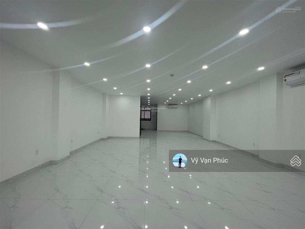 Cho thuê văn phòng từng tầng nhà vạn phúc, thủ đức chỉ 6 triệu/tháng