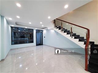 Nguyên căn vạn phúc 5x21m, hầm + 4 lầu, nhà mới hoàn thiện đẹp, giá 35tr/tháng (tl)